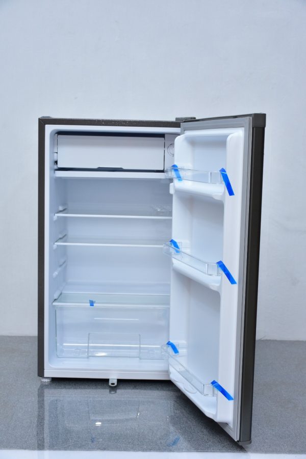 Roch RFR-120S-J Fridge 93l - Image 3